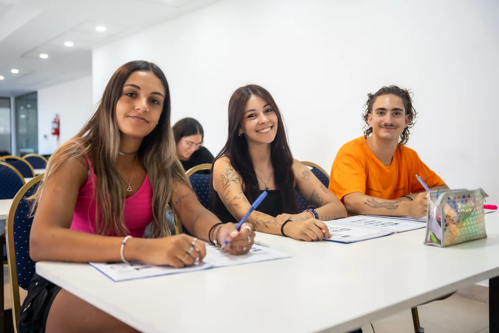 Alumnos de Bonfire en clase